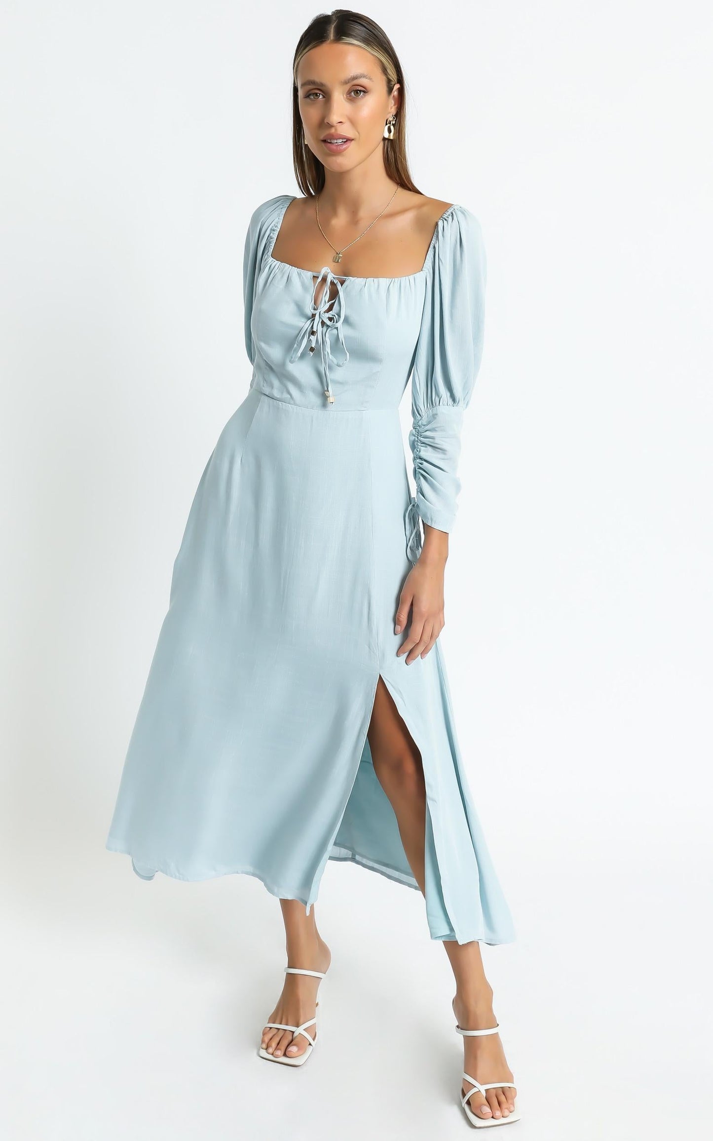 Ansel Dress in Blue Linen Look