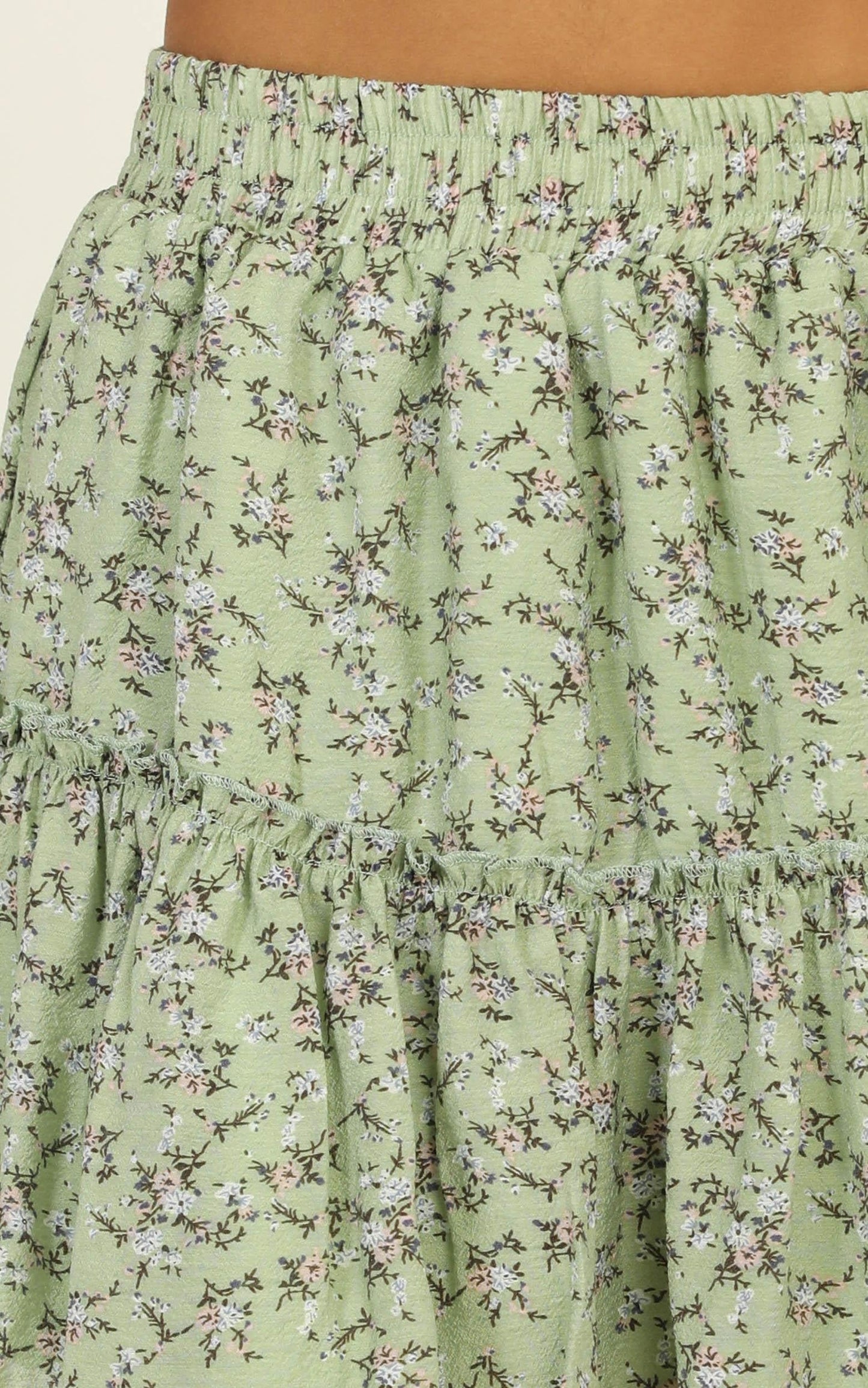 Seek Me Out skirt In Green Floral