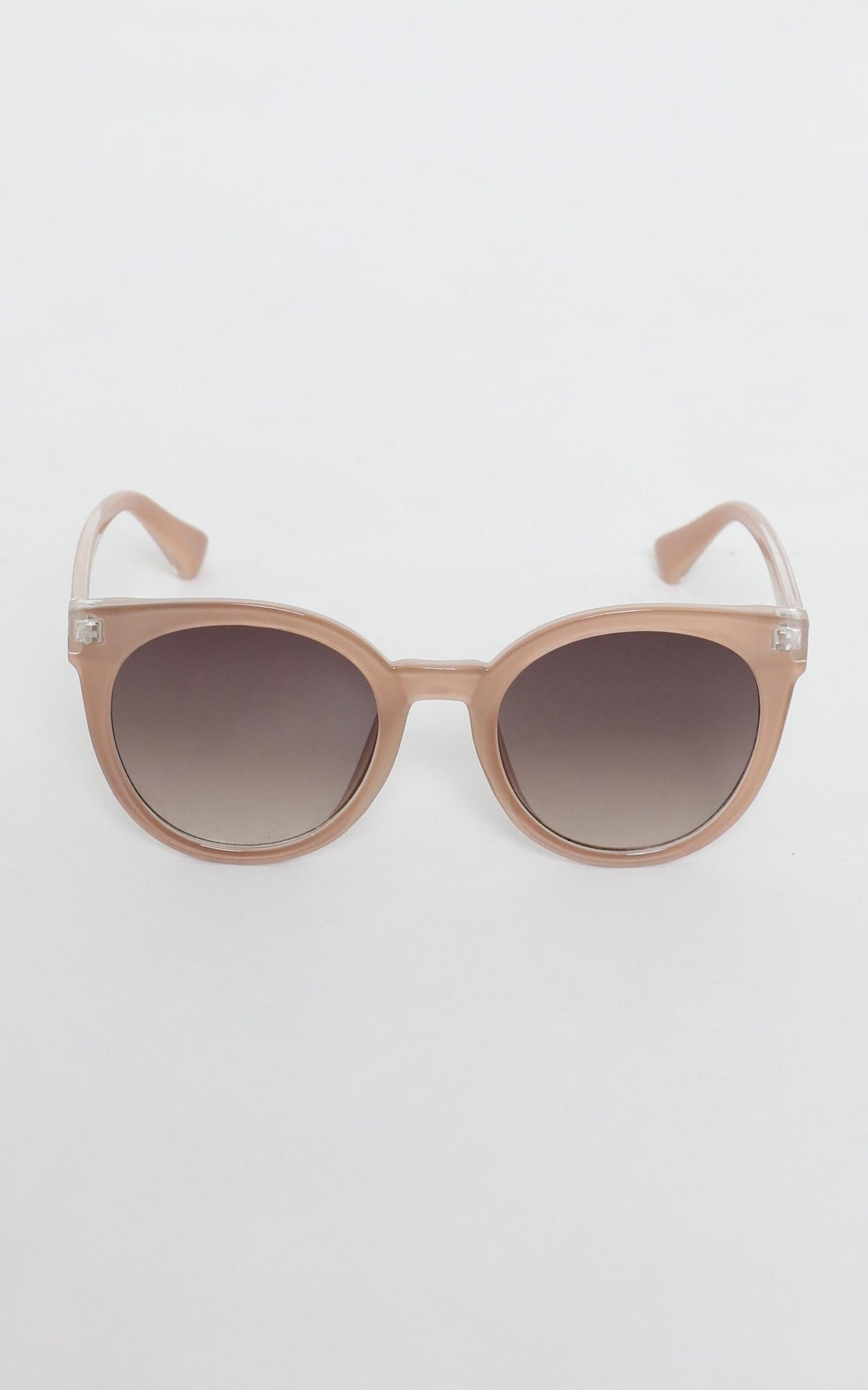 Mink Pink - Sierra Sunglasses In Sand And Brown Grad