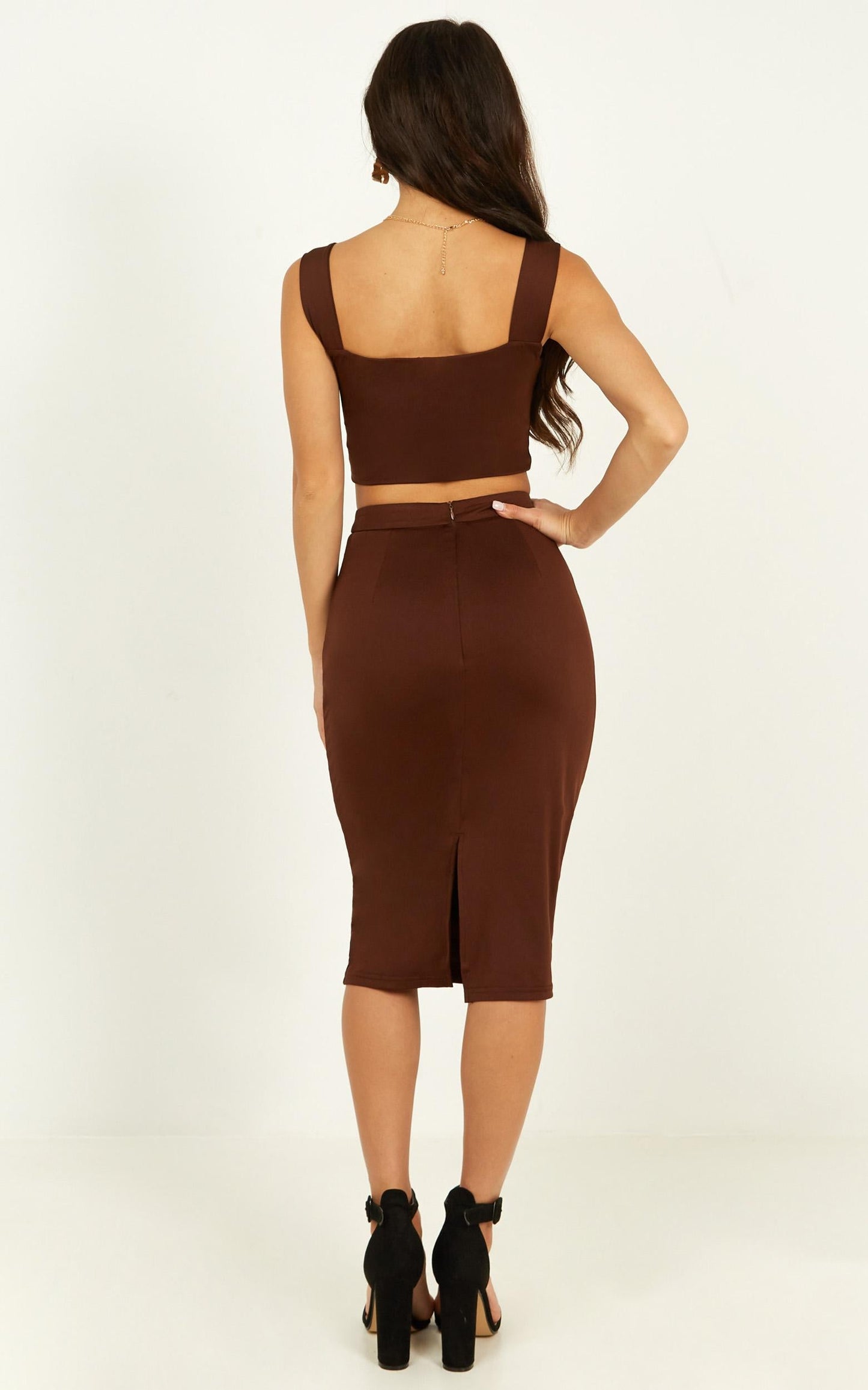 Start Feeling Two Piece Set In Chocolate