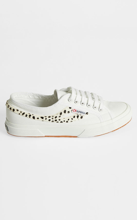 Superga - 2953 Cotu Pony Hair Sneakers in White - Dalmation