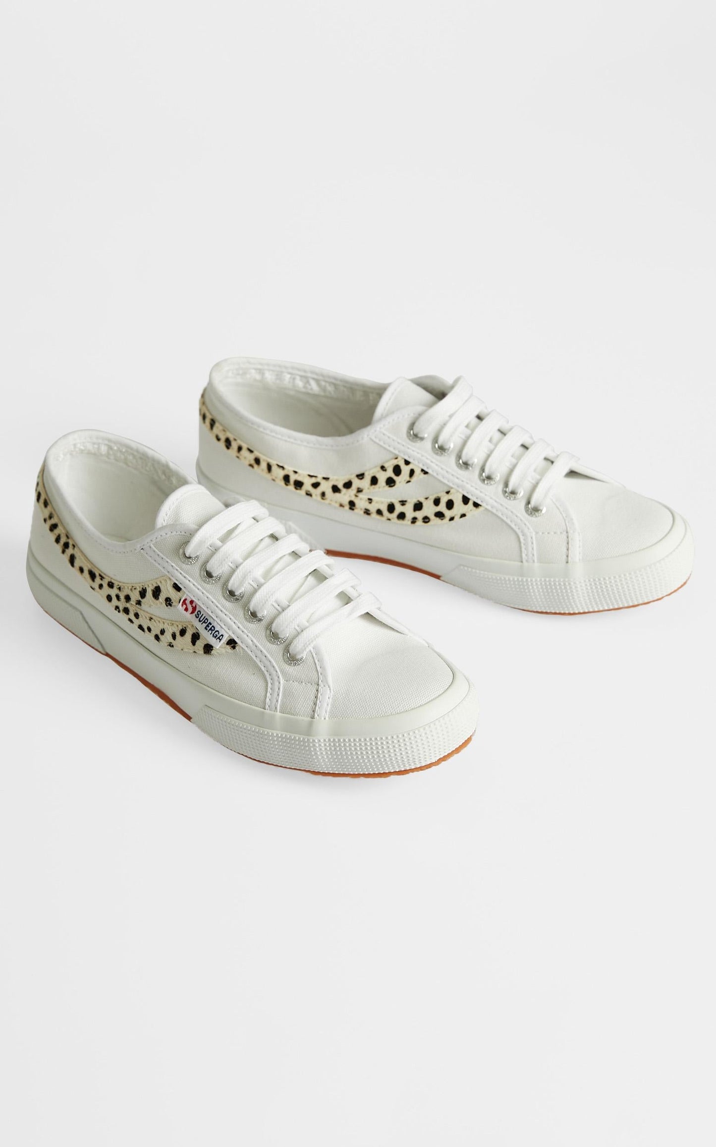 Superga - 2953 Cotu Pony Hair Sneakers in White - Dalmation