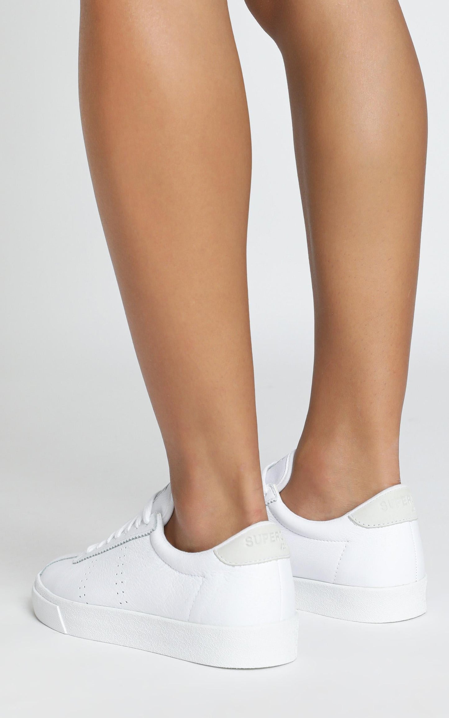 Superga - 2843 ClubS Sneakers in White Leather