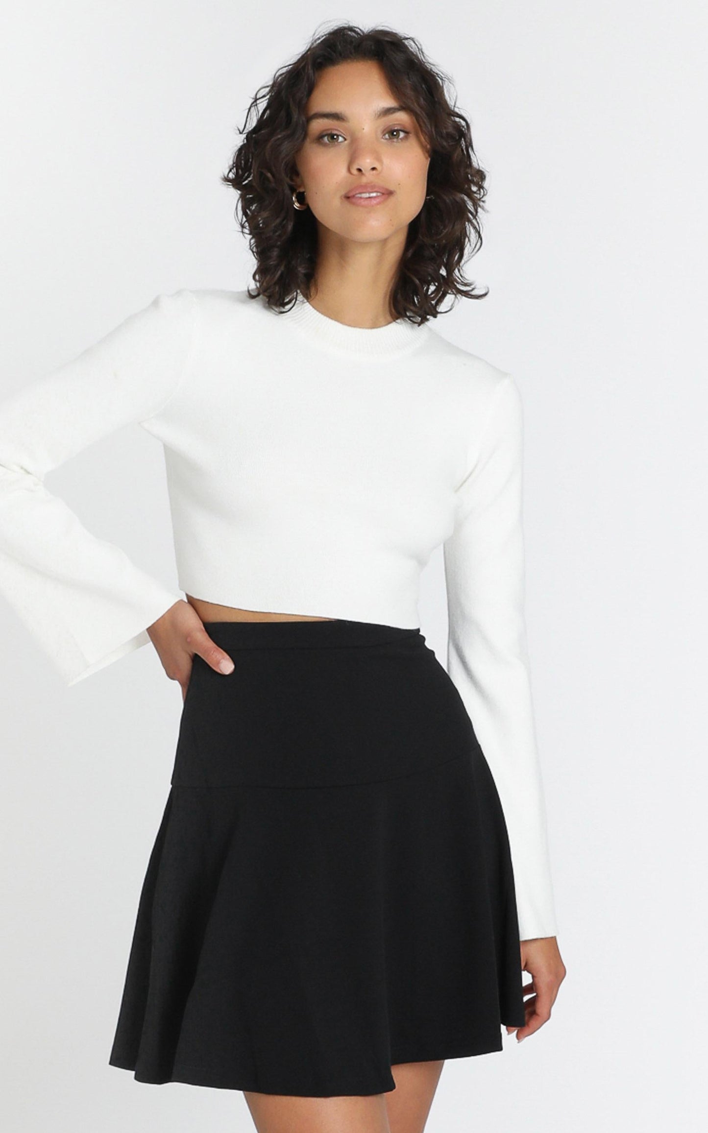 Synergy Skirt in Black