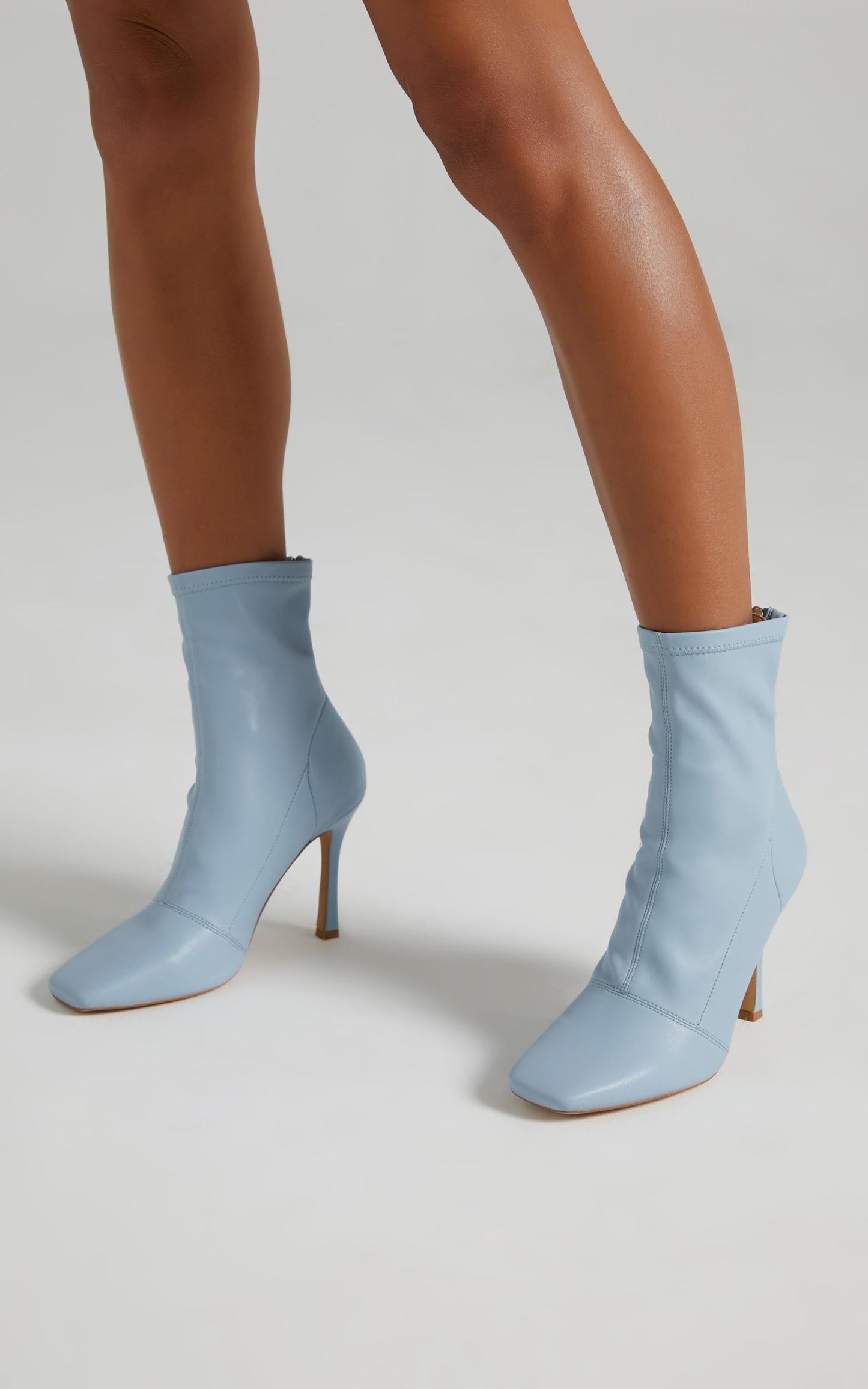 Therapy - Yasmeen Boots in Powder Blue