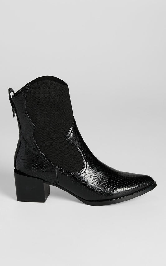 Therapy - Maverick Boots in Black Snake Embossed