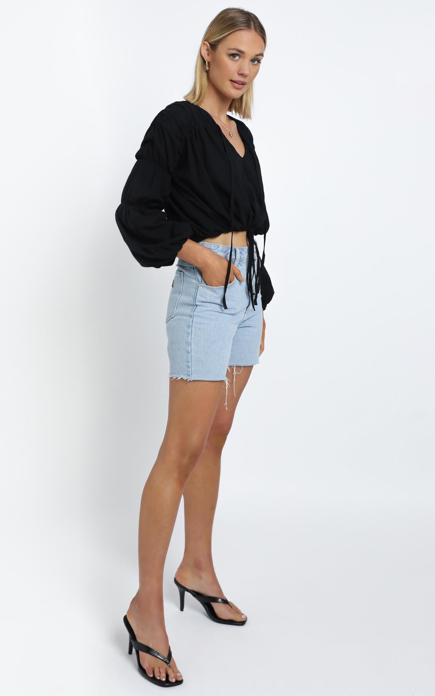 Solis Top in Black