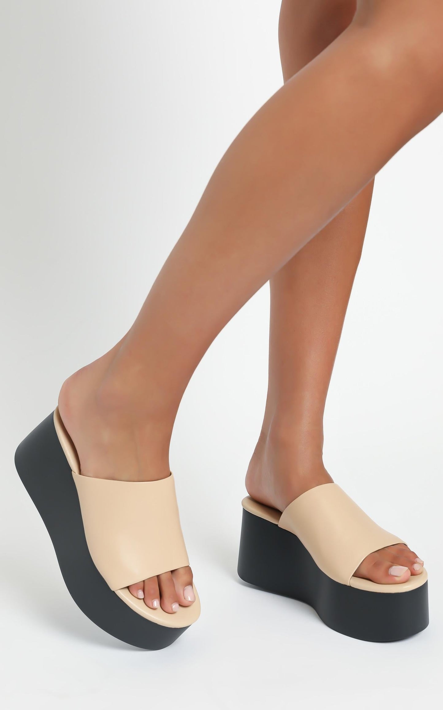 Tony Bianco - Tegan Sandals in Beech
