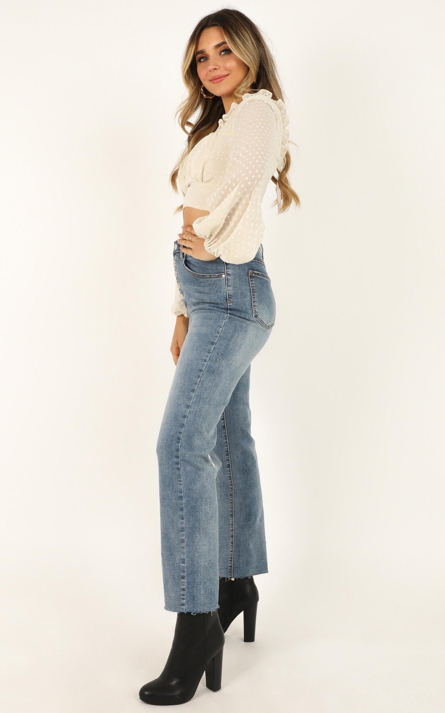 The Paparazzi Top In Cream