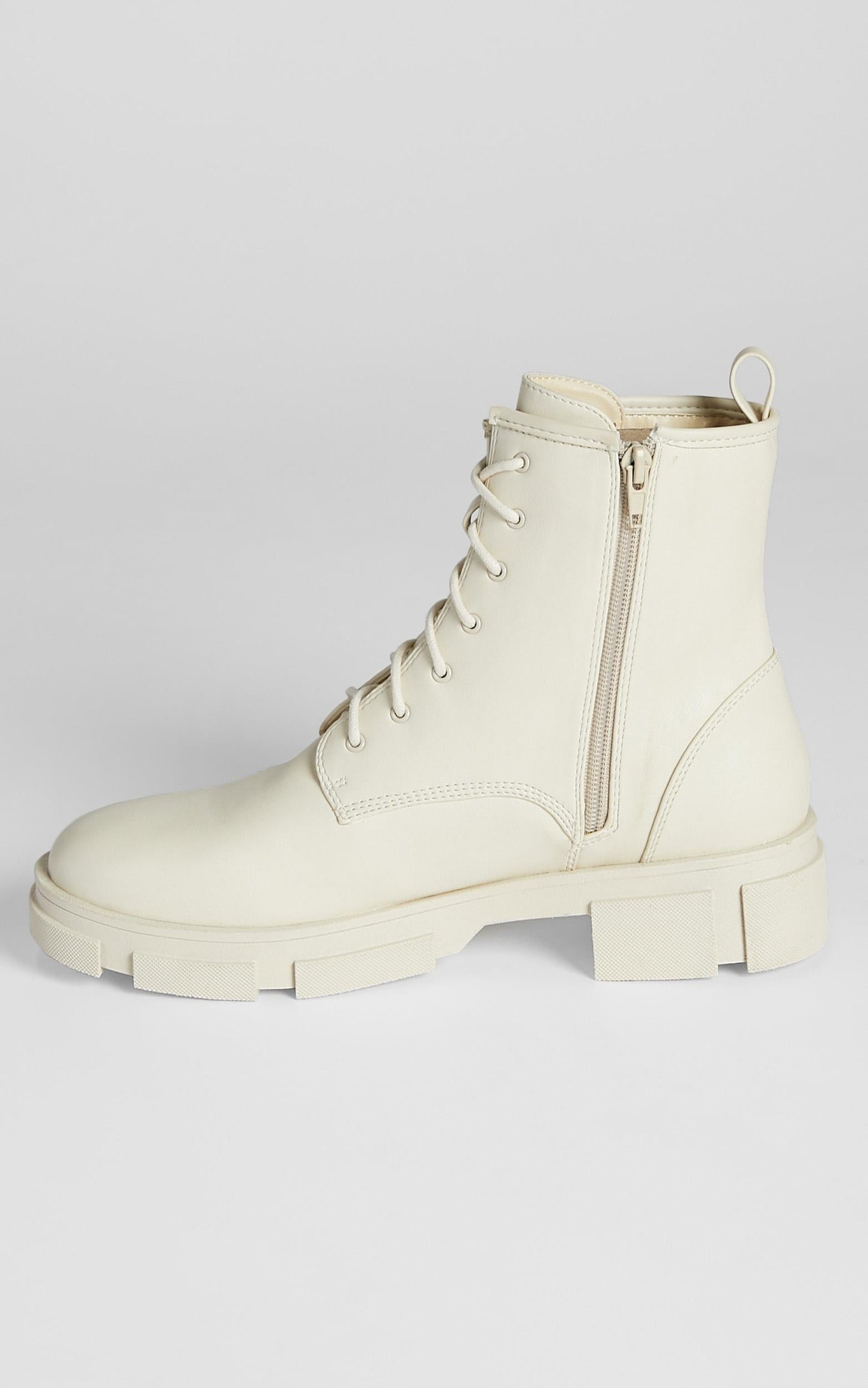 Therapy - Nadia Boots in Cream