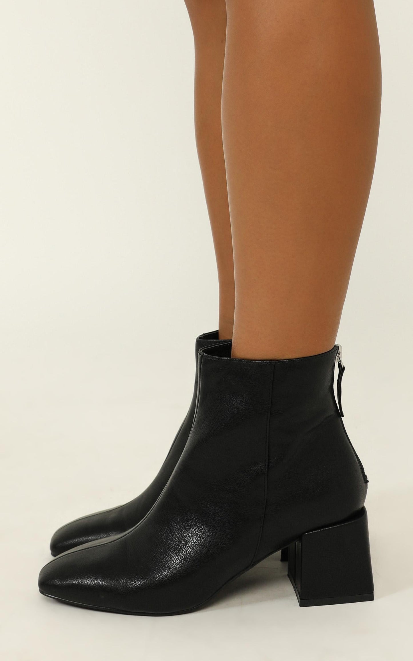 Therapy - Cody Boots In Black