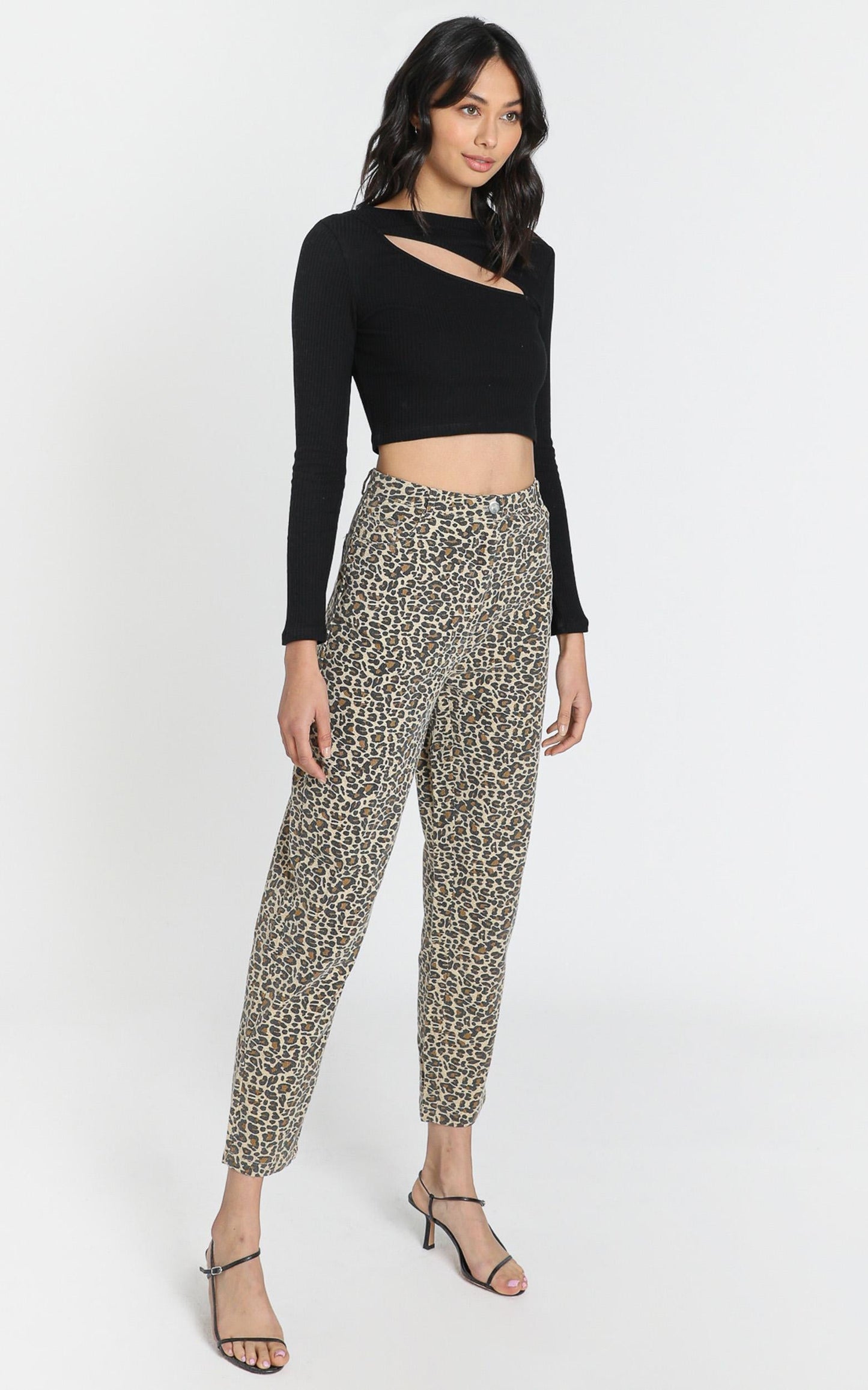 Back It Up MOM Jeans in Leopard