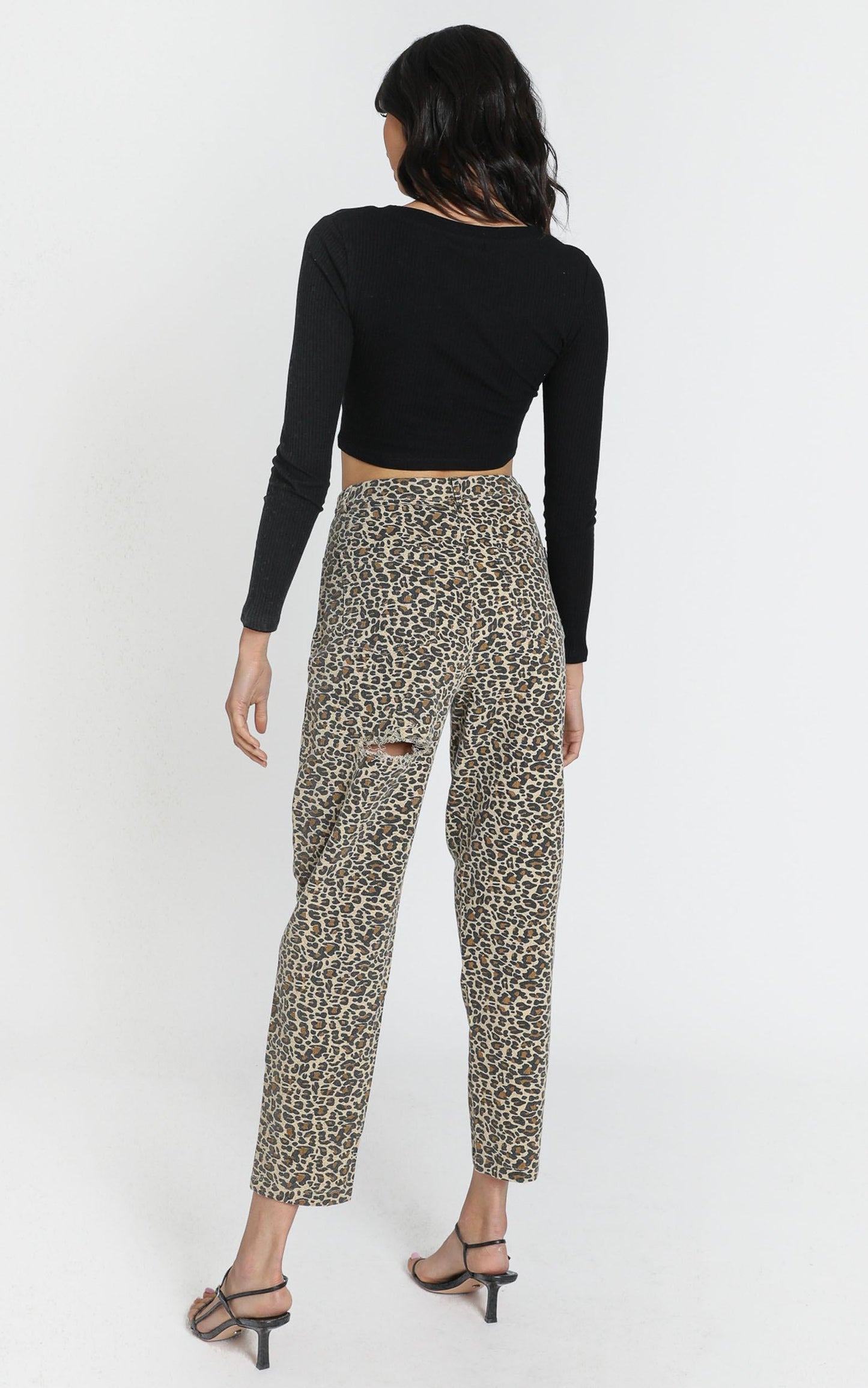 Back It Up MOM Jeans in Leopard