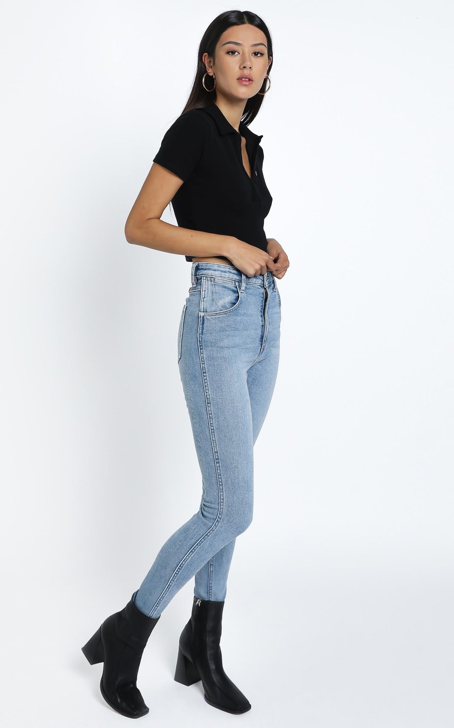 Tia Top in Black Rib