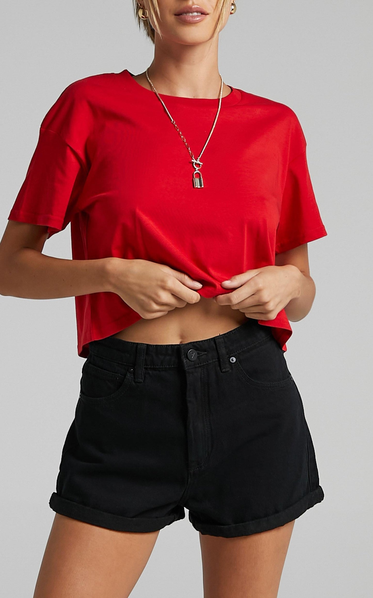 Abrand - A High Relaxed Denim Shorts in Overdyed Black