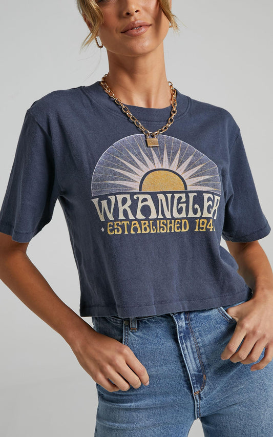 Wrangler - Equinox Crop Tee in Ink