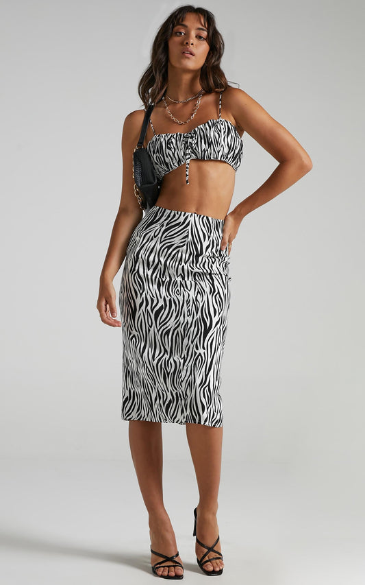 Uberta Two Piece Set in Monochrome Zebra