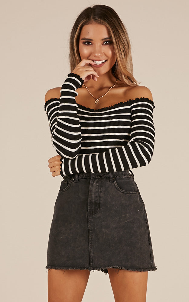 All I See Knit Top In Black And White