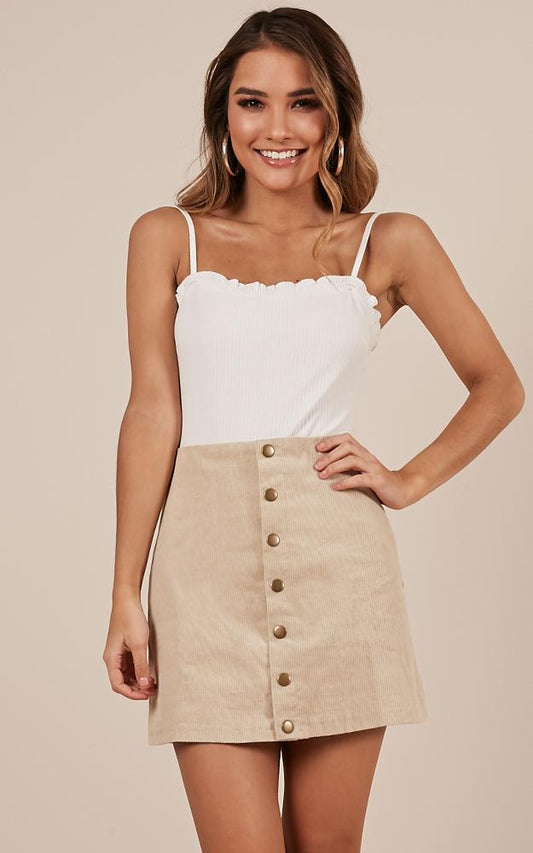 Open Season Skirt In Beige