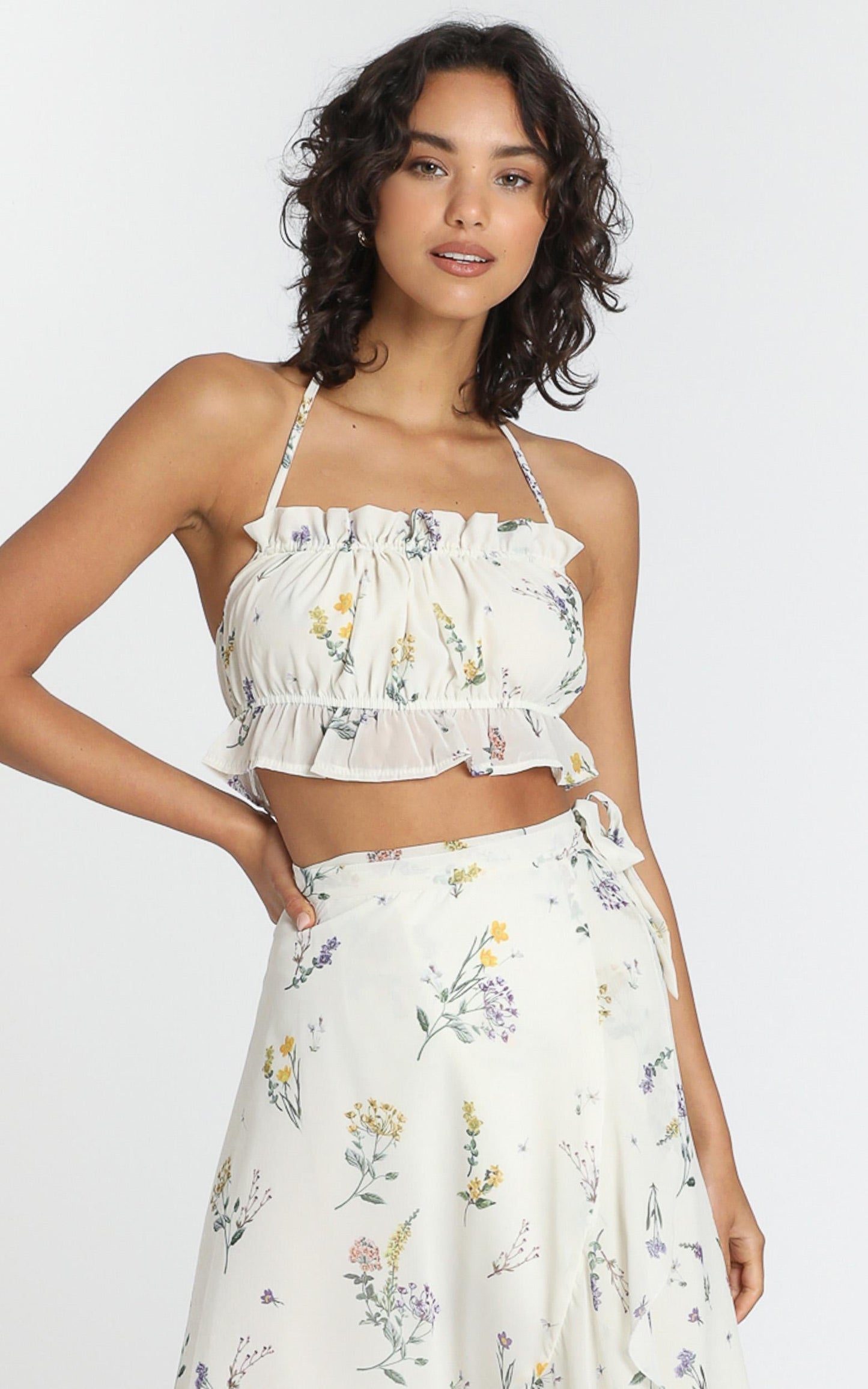 Keep Grinning Top in Botanical Floral