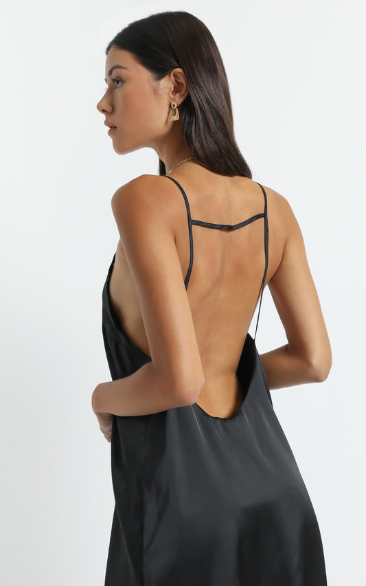 Elif Dress in Black