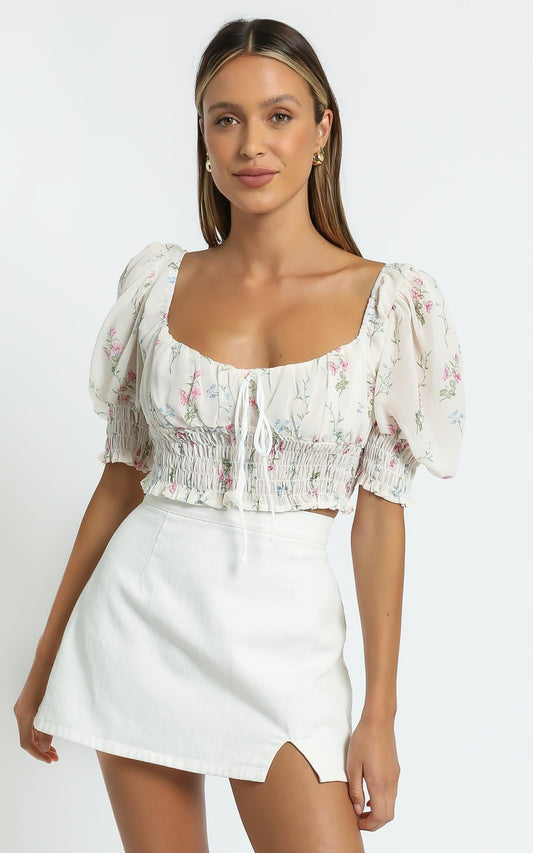 Esperanza Top in White Floral