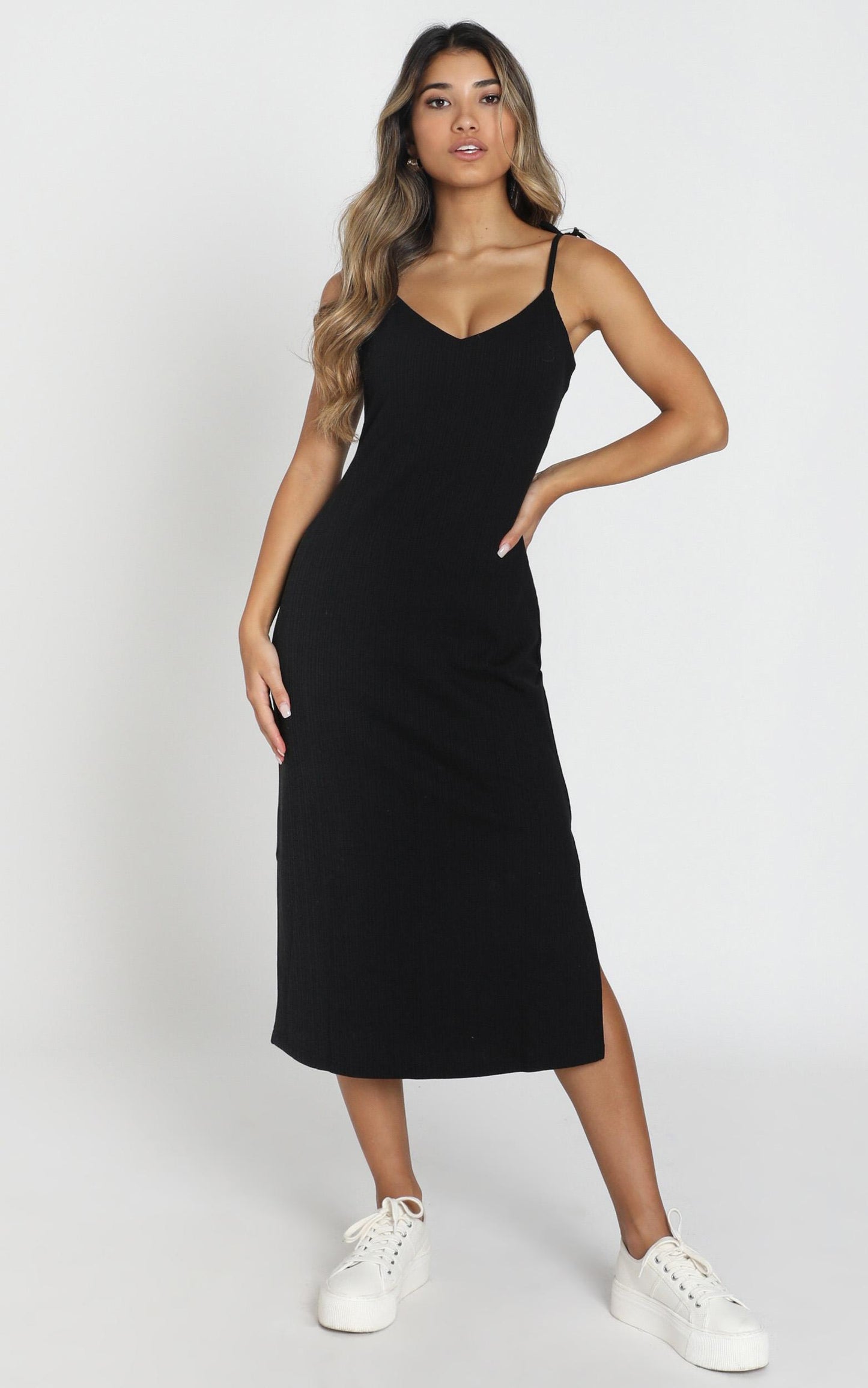 Wont Look Back Dress In Black