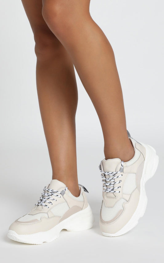 Billini - Stassi Sneakers in Beige