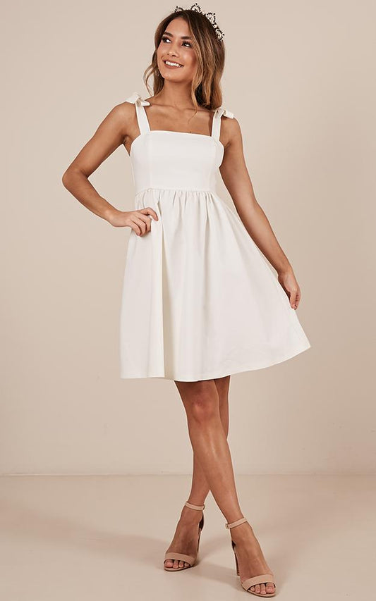 Get The Memo Dress In White