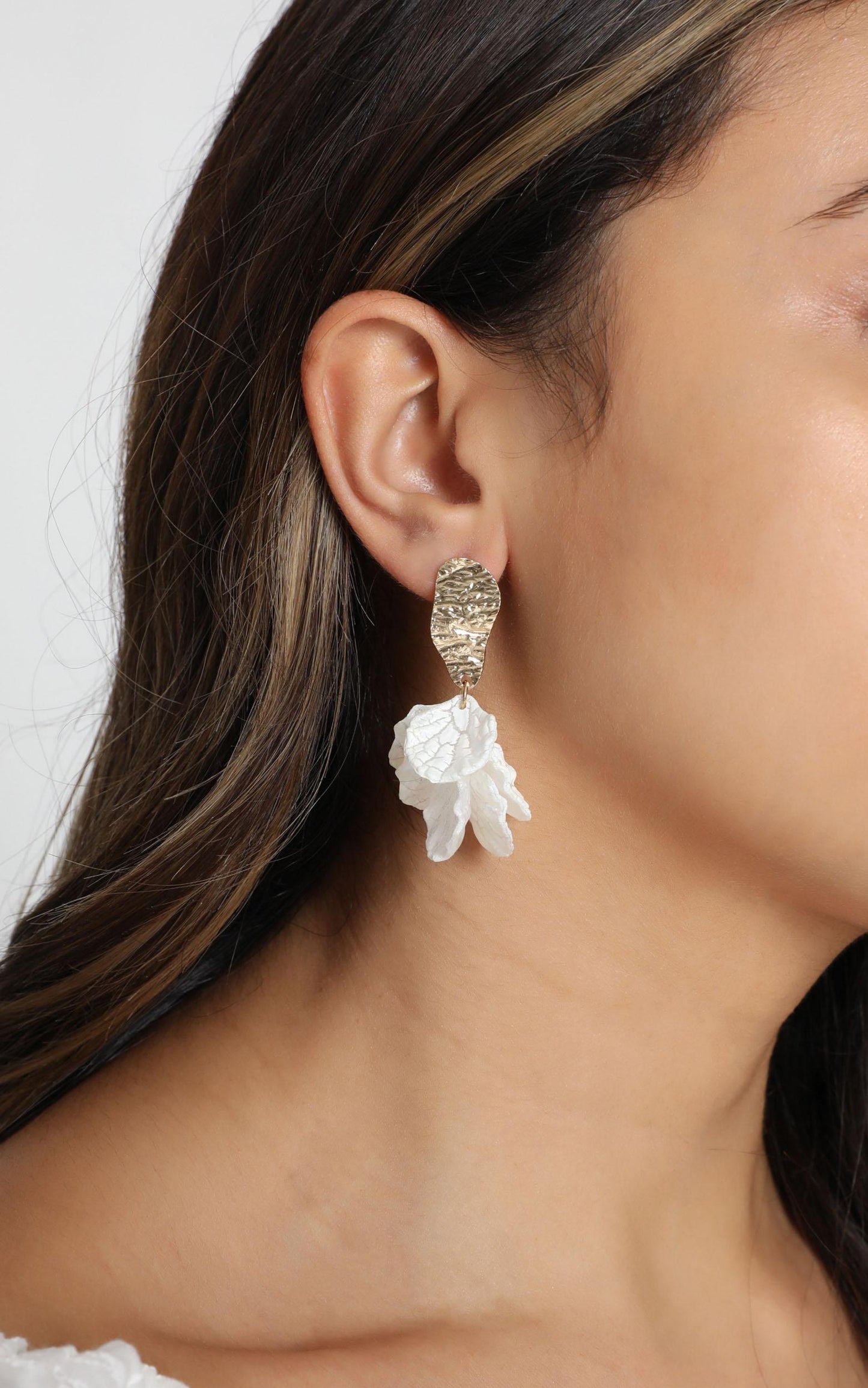 JT Luxe - Callie Drop Earrings in Gold