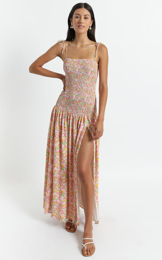 Lotta Dress in Flower Field