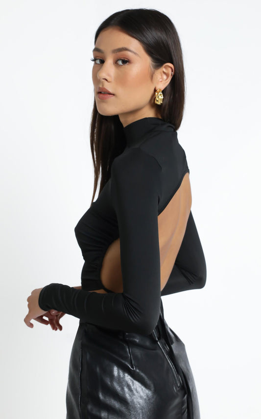 Lioness - Greenwich Backless Top in Black