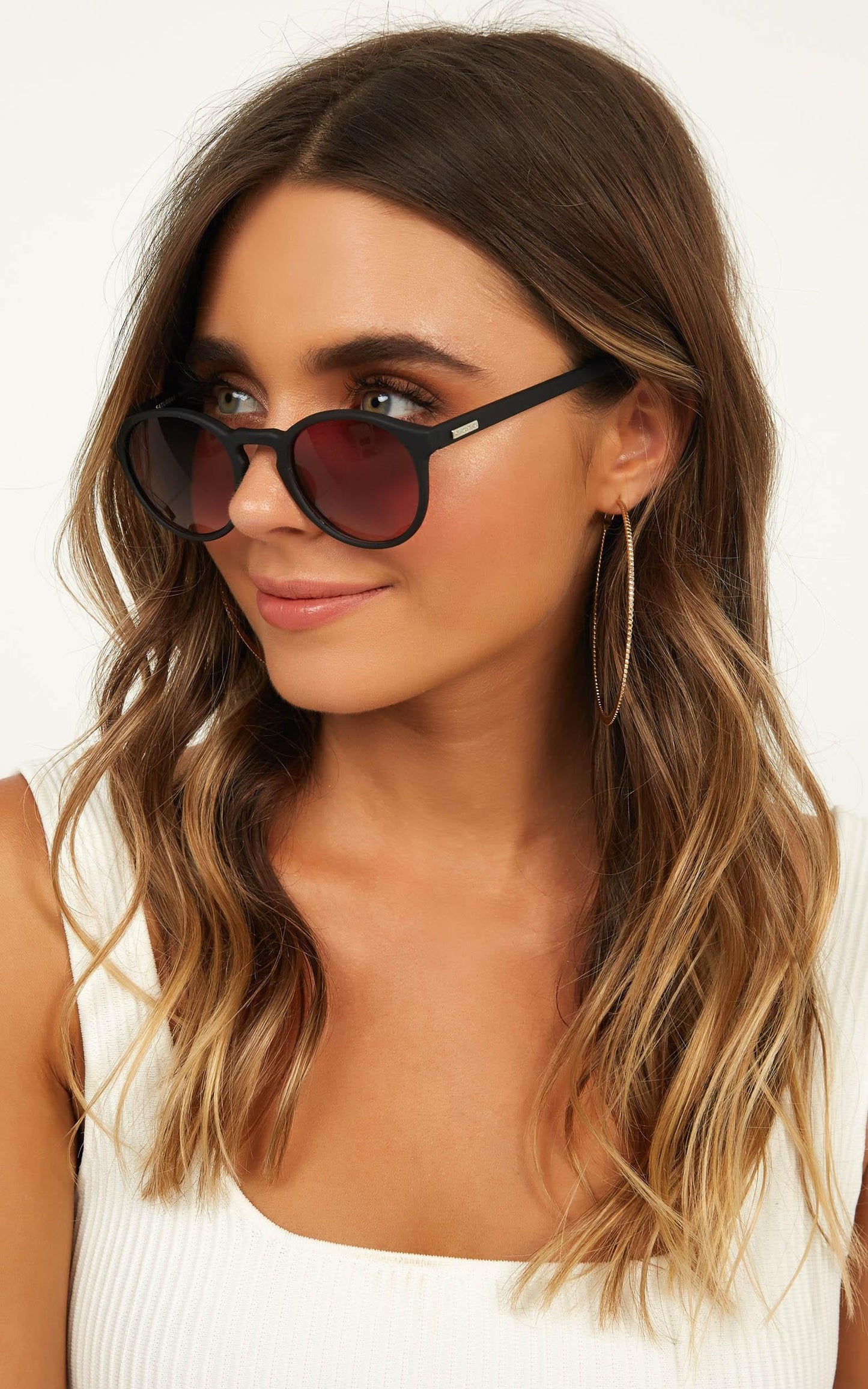 MinkPink - Saturday Sunglasses In Black Rubber