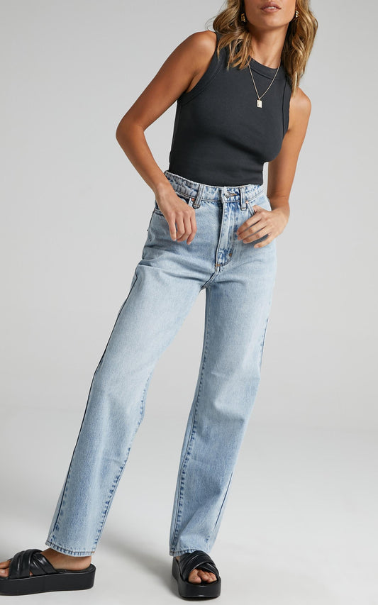 Neuw - Nico Straight Jean in Zero Delia