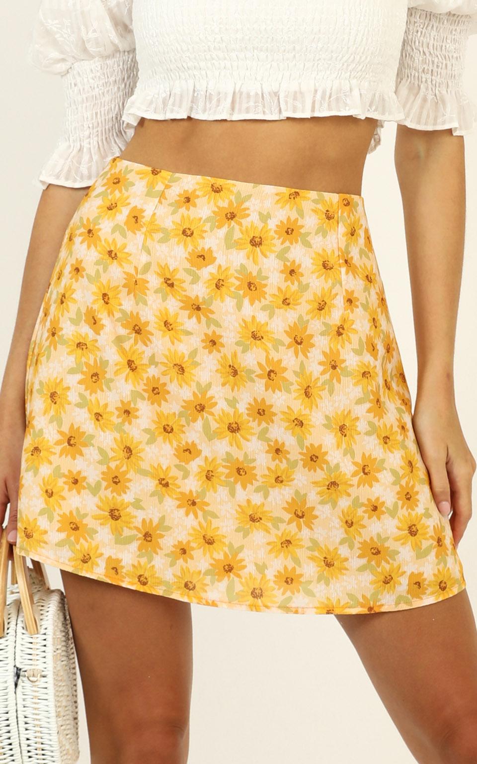 Only Offer Skirt in Sunflower Print