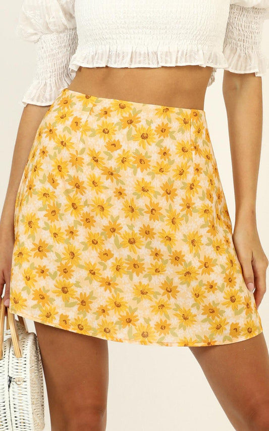 Only Offer Skirt in Sunflower Print