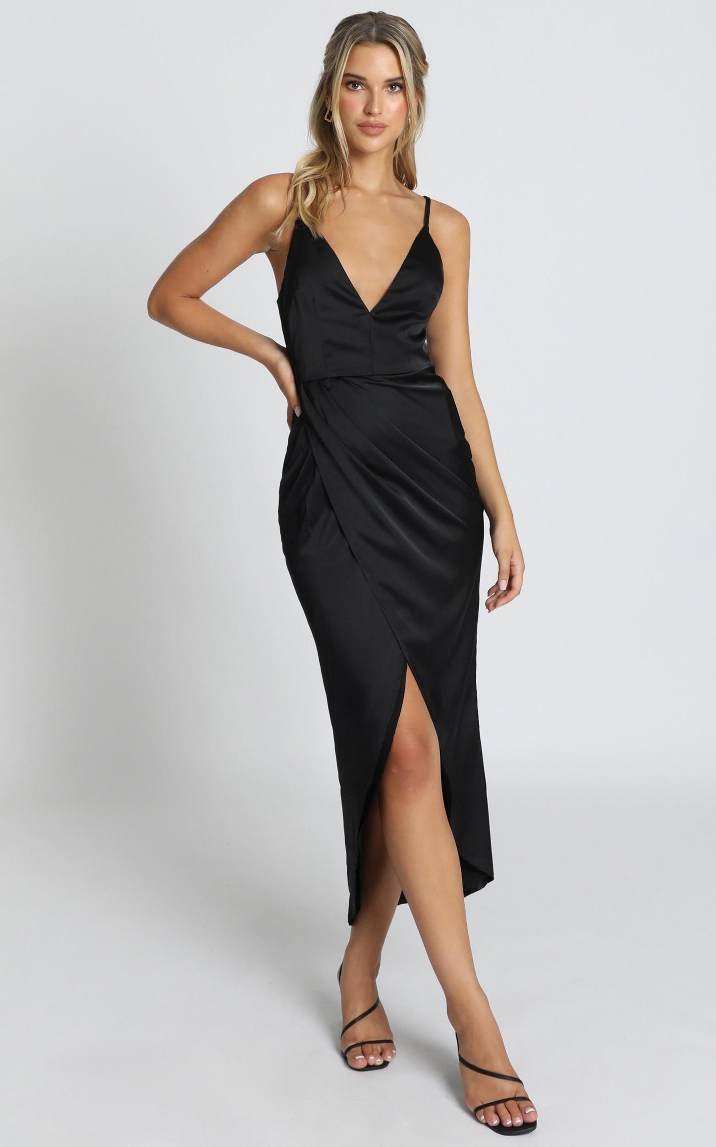 Shes A Dreamer Dress in Black