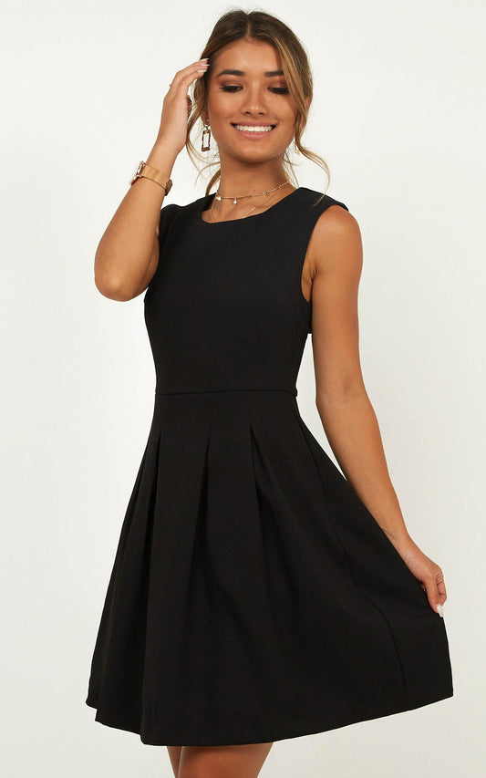 Take A Hiatus Dress In Black