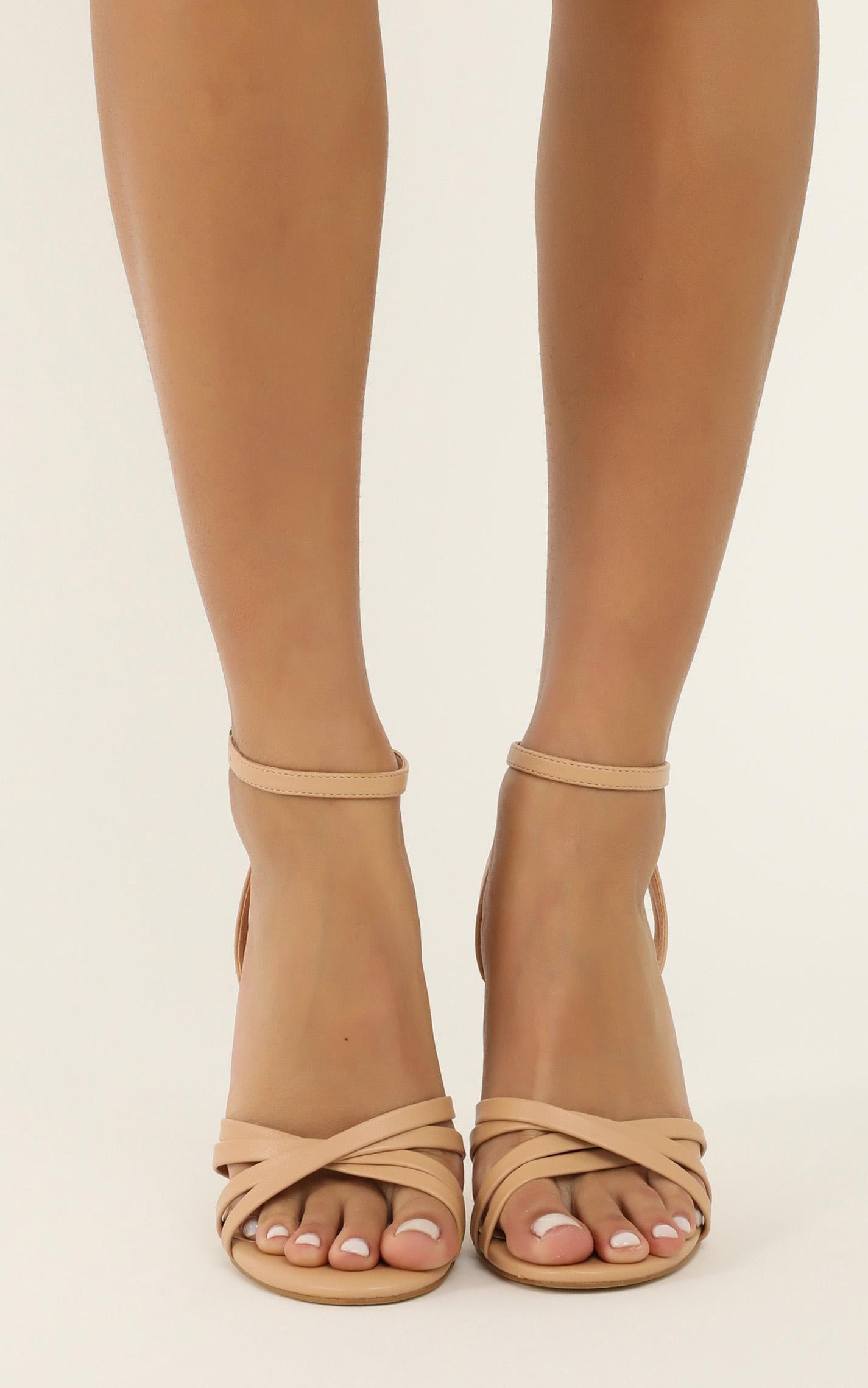 Verali - Olsen Heels In Nude Smooth