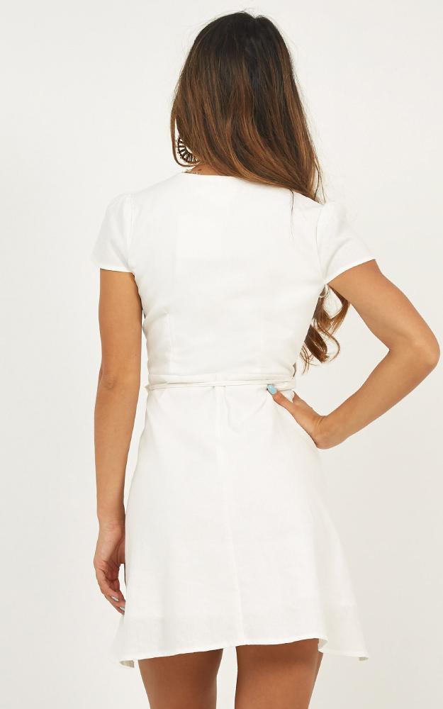 To Market Dress In White Linen Look