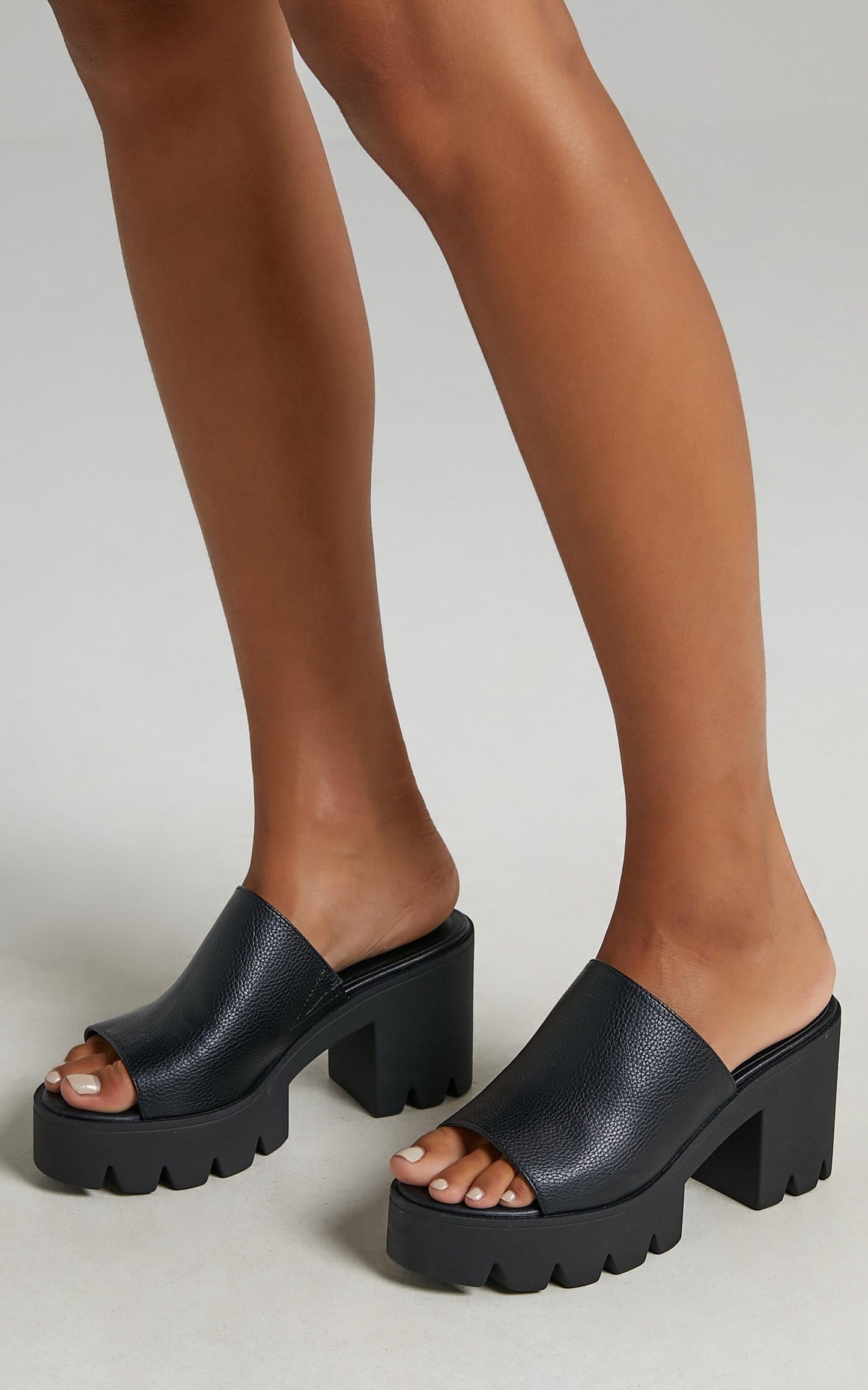 Therapy - Bluff Heels in Black