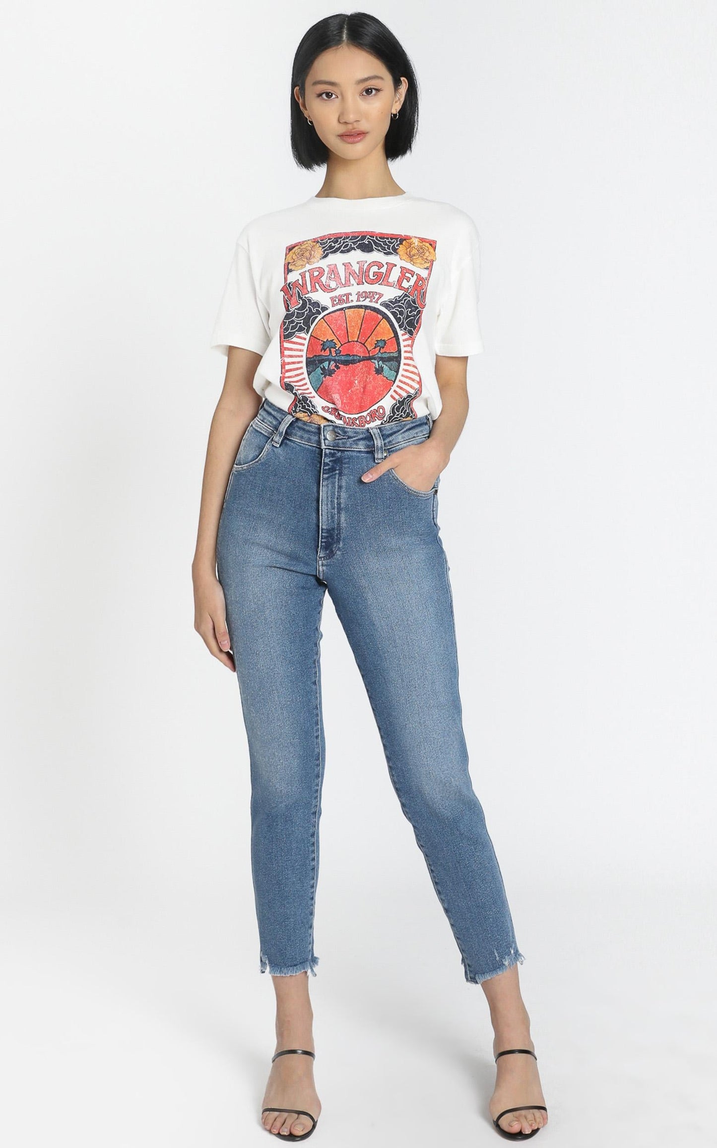 Wrangler - Tyler Cropped Jean in Silver Lining Blue