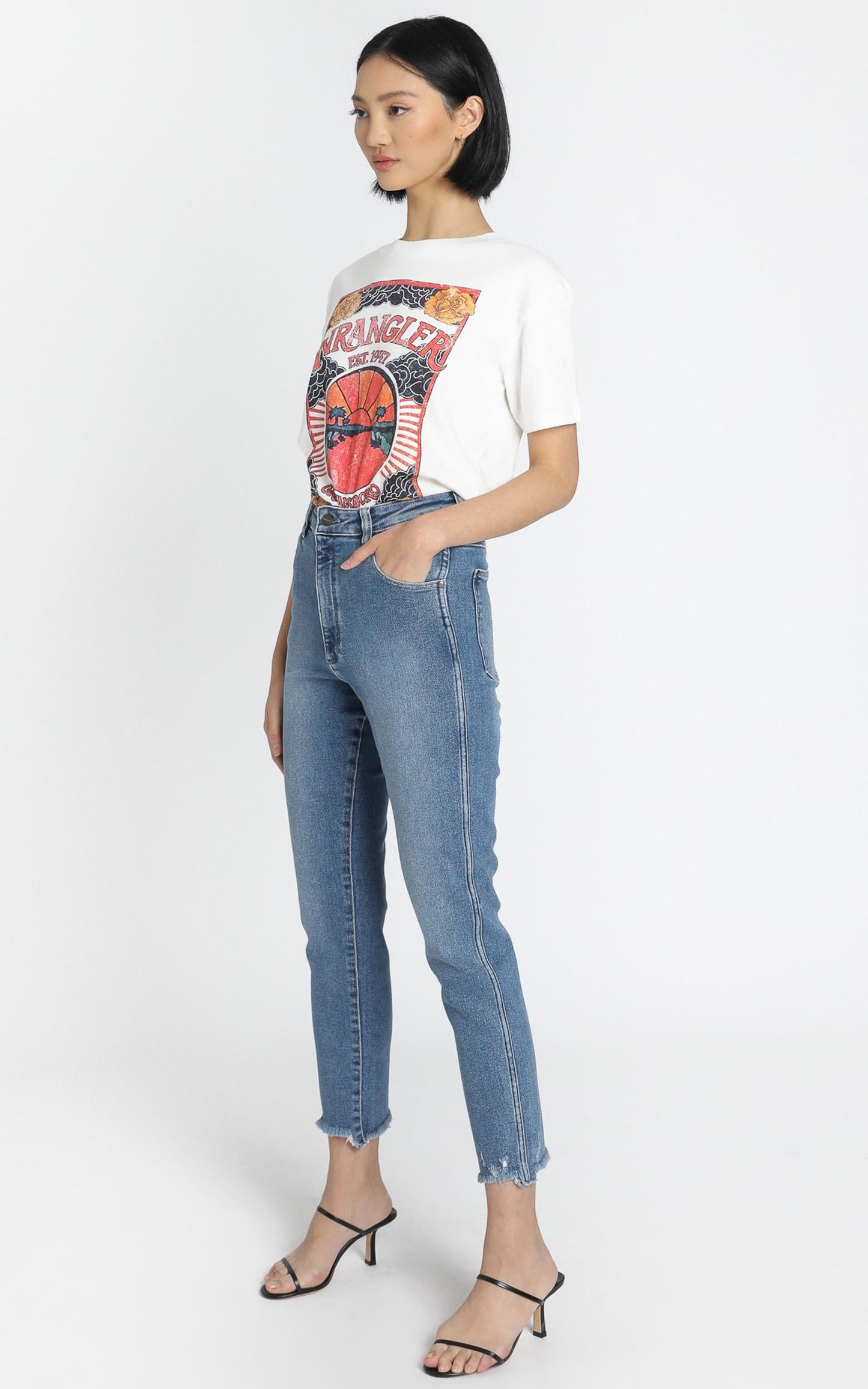 Wrangler - Tyler Cropped Jean in Silver Lining Blue