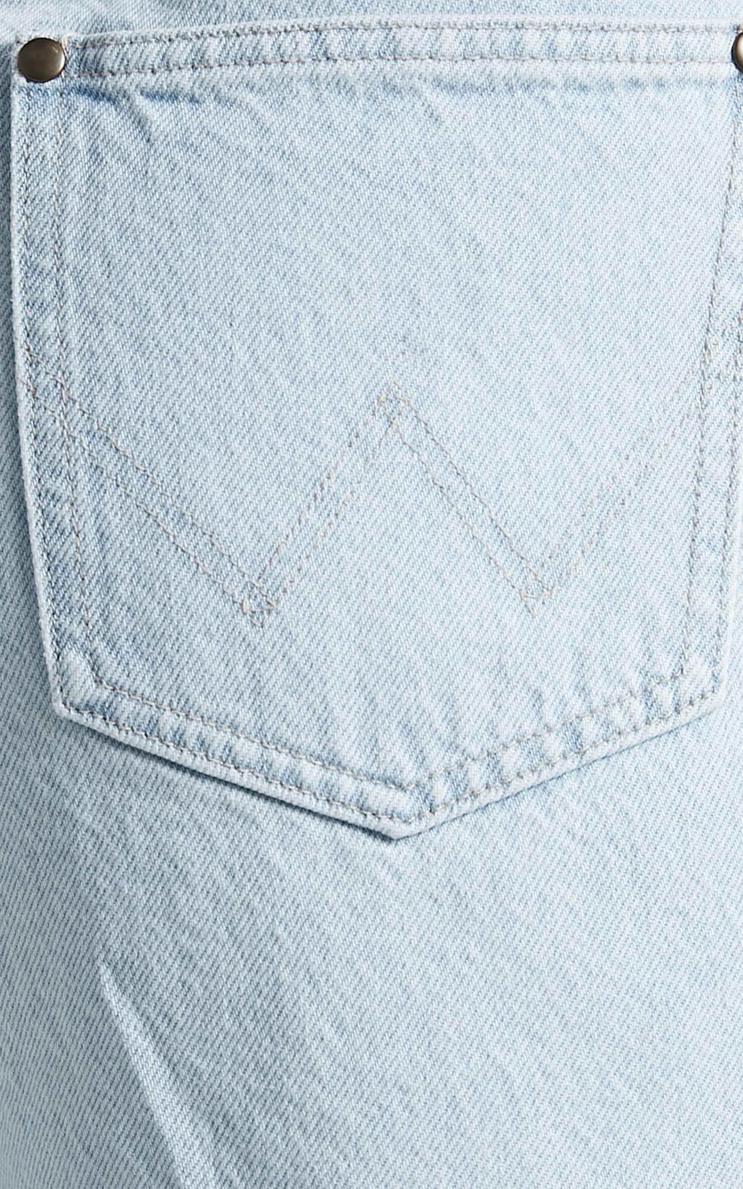Wrangler - Tyler Denim Short in Clairvoyant