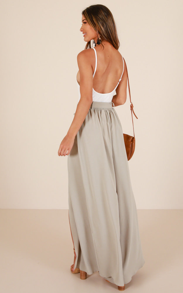Black Out Pants In Khaki