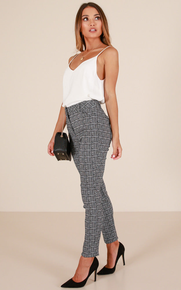 Mandy Pants In Black Print