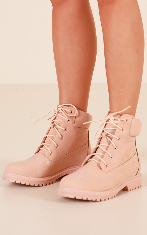 Verali - Stomper Boots In Dusty Pink