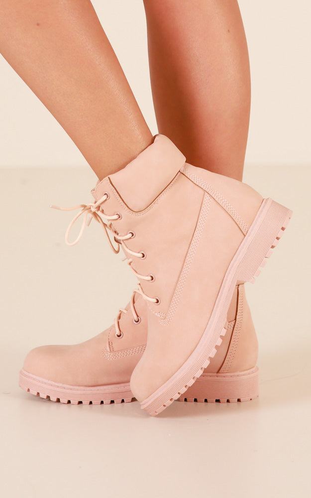 Verali - Stomper Boots In Dusty Pink