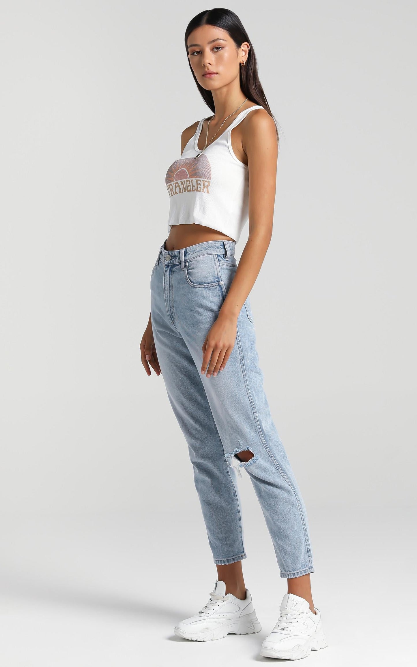 Wrangler - Our Friends Tank in Vintage White