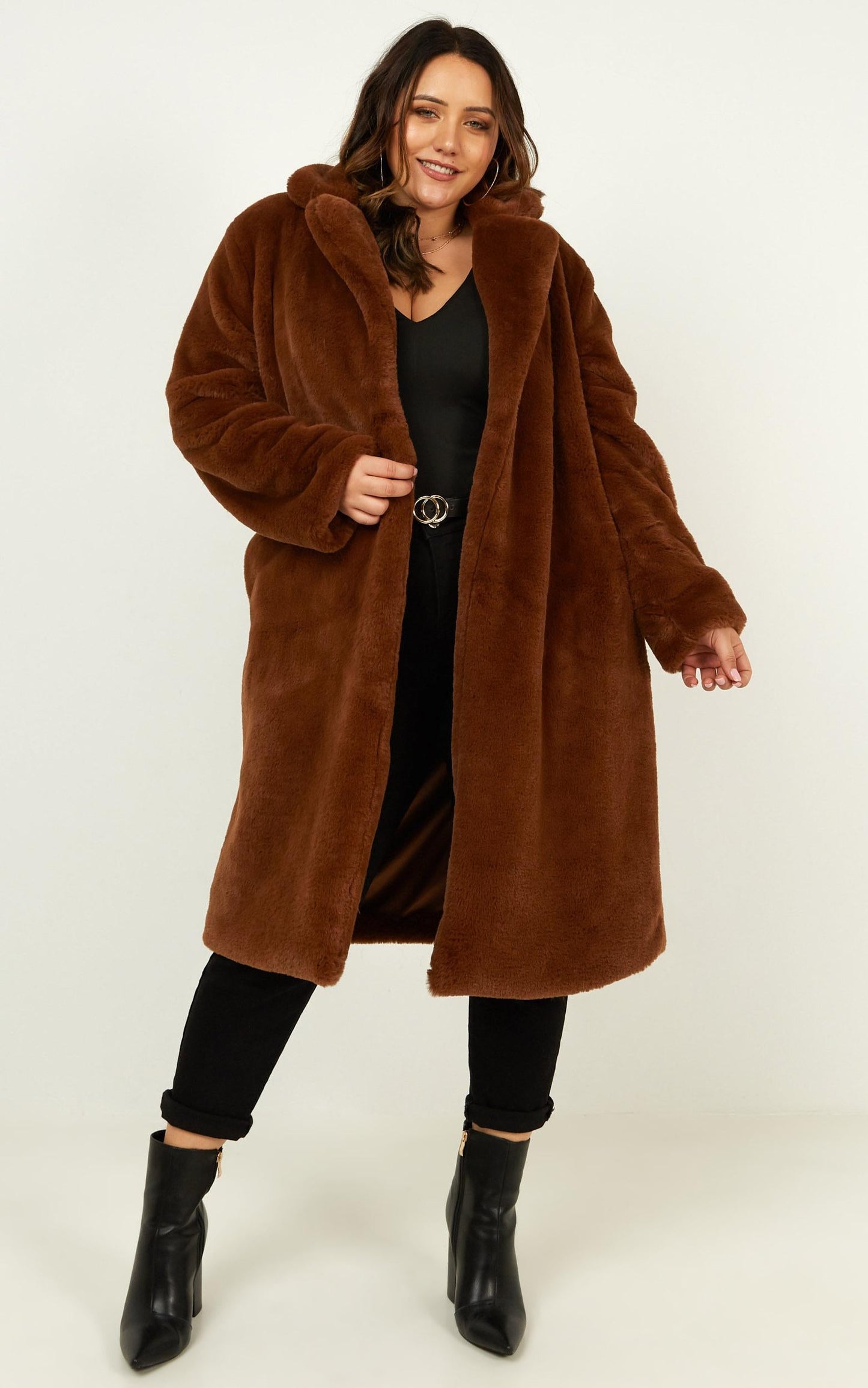 Warm And Cosy Coat In Chocolate